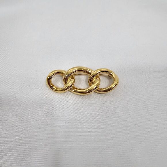 Vintage Christian Dior Chain Brooch in Gold - Picture 1 of 7